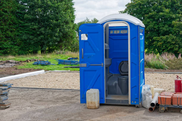Best Portable Restroom Maintenance and Cleaning  in Willoughby Hills, OH